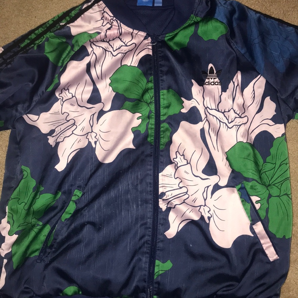 Adidas sweater